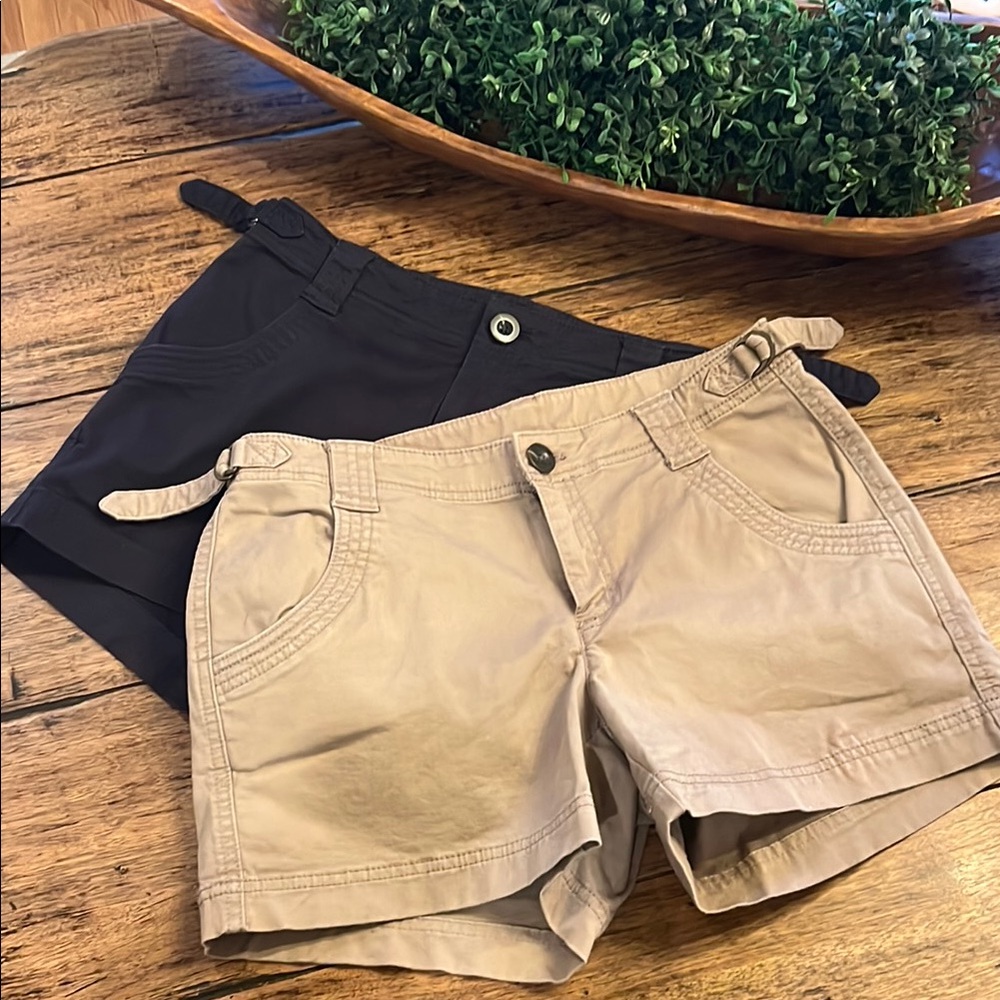 Stylish Tan and Black Women's Shorts